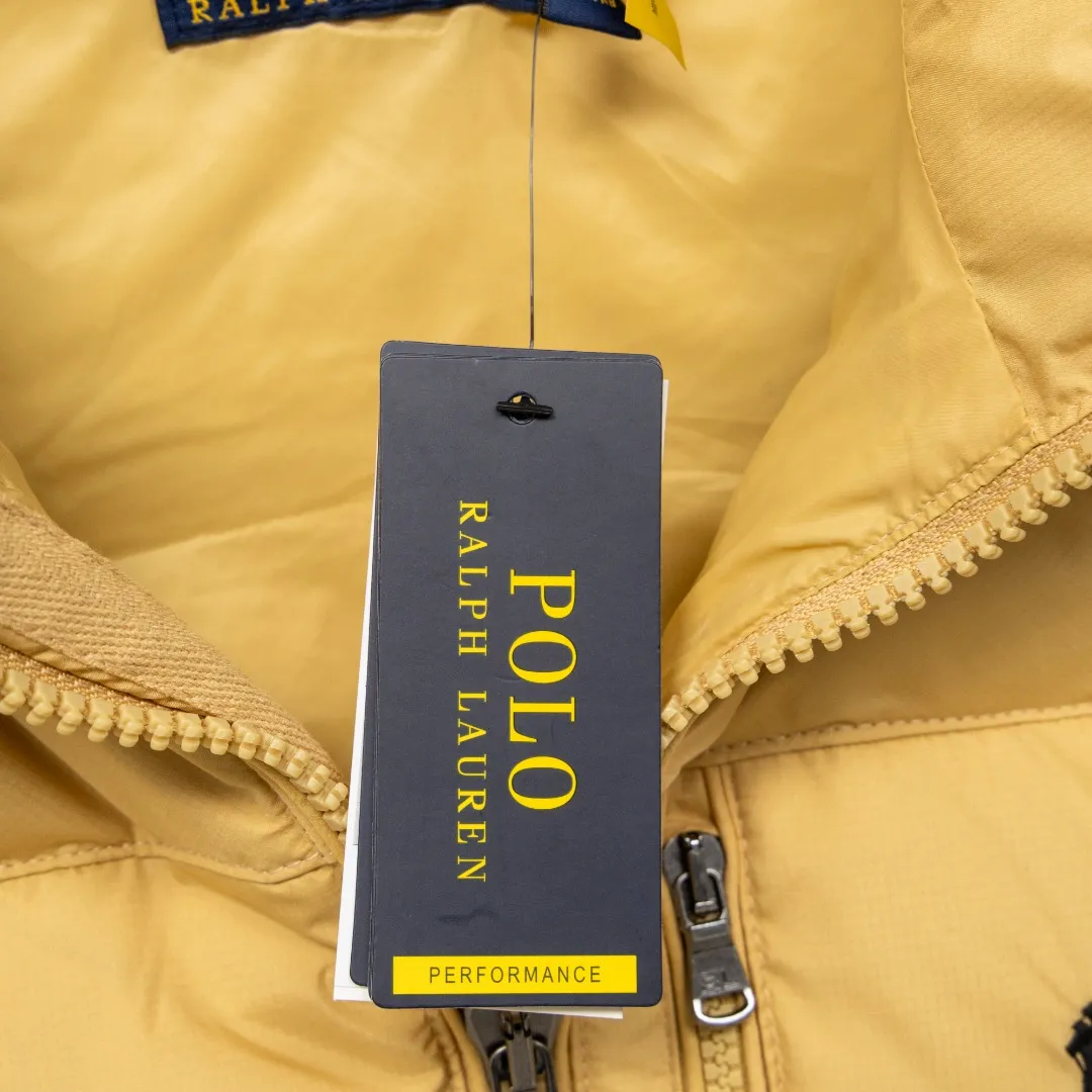 P600 top version (different currency) You can scan the code to enter the official website (national standard 90 down) Style: POLO Ralph Lauren small label embroidery knitted old money style down vest Color: picture color Size: S-XL Fabric: woven (national standard 90 down) Accessories: full set of customized accessories No gender distinction, same style for men and women